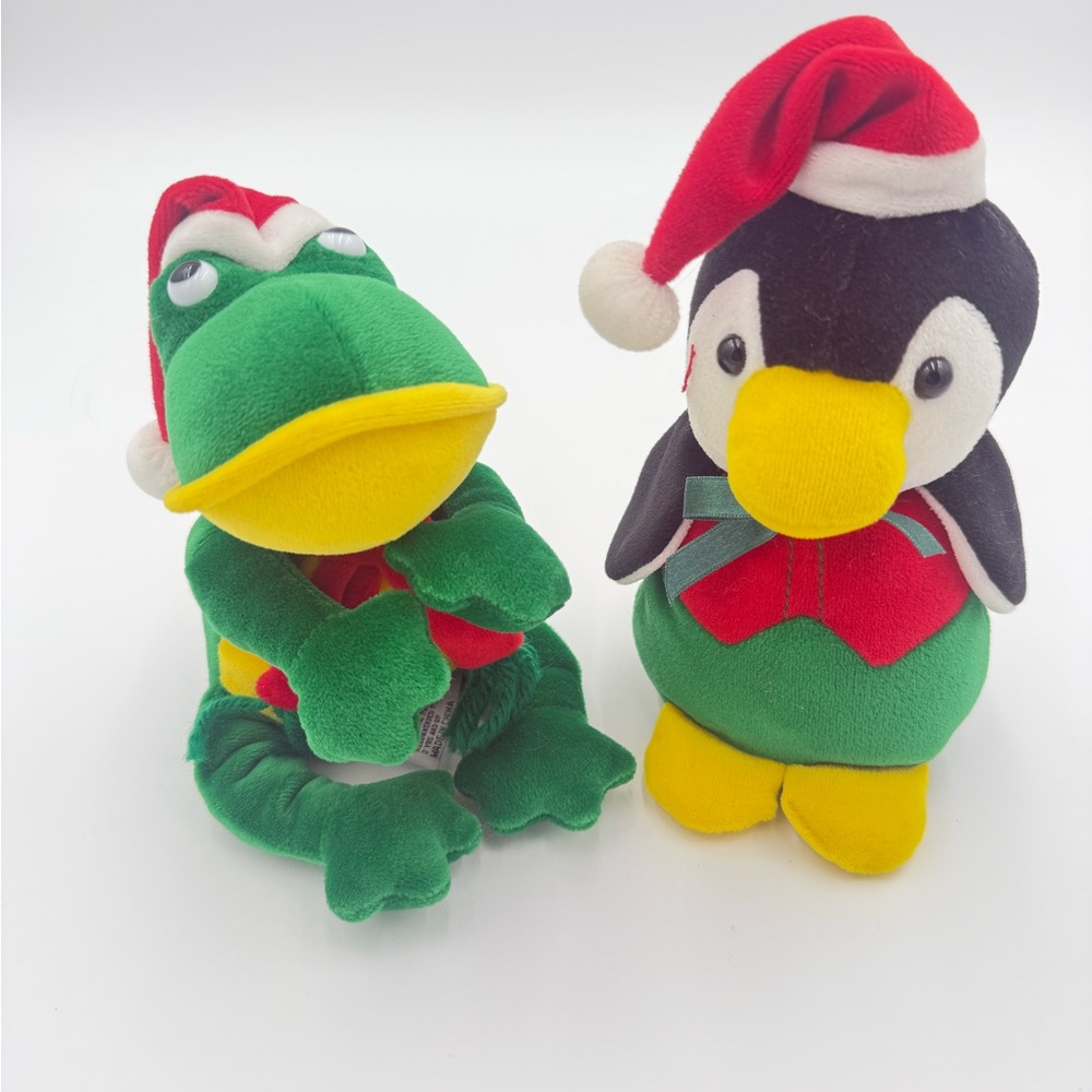 Vintage 1988 Christmas Friends Lot Of 2 Chrisha Playful Plush - Penguin & Frog